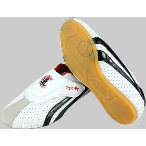 Soft Bottom Boxing Shoes Men Children Adult Summer Road Male Shoes Breathable Training Sports Shoes Man