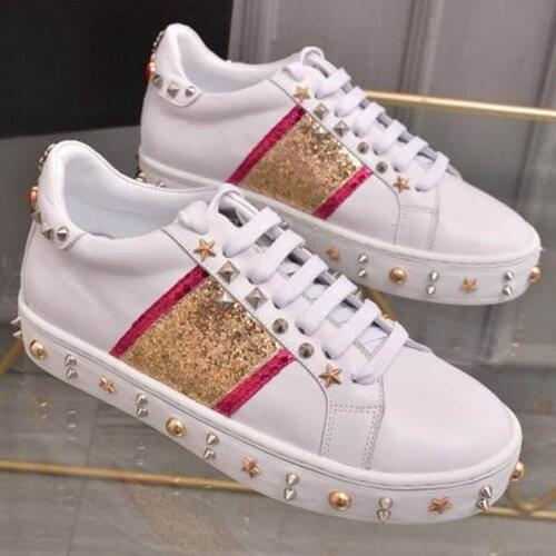 2019 The New Listing Women Board shoes Casual Fashion Comfortably breathable The super light Genuine Leather Athletic Walking
