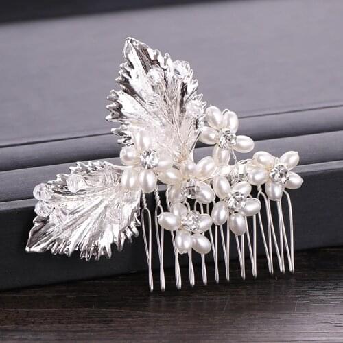 Trendy Leaf Flower Pearl Hair Combs Wedding Hair Accessories Bridal Headpiece Hair ornaments Bride Women Hair Jewelry Handmade