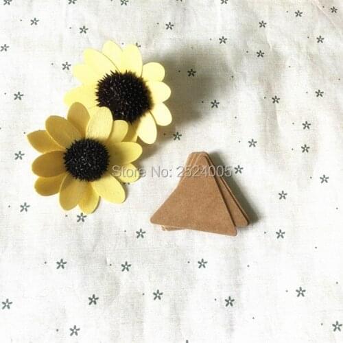Free shipping in stock 5cm regular triangle shape cutting blank tag 350gsm craft paper/paper card hang label