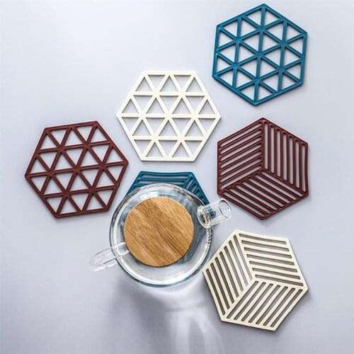 8PCS Hollow Mug Coaster Coffee Tea Cup Coasters Pot Pan Holder Heat Insulation Mat Kitchen Placemat Bowl Plate Pad Table Decor