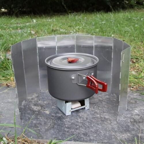 Camp Stove Windshield 10 Folding Plate Outdoor Camping Picnic BBQ Cooker Stove Wind Screen Cooker Wind Hot Specialty Tools