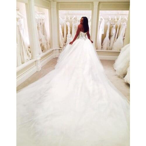 2019 Dubai Nigerian Lace 3 METERS Wedding Dresses Custom Made Plus Size Open back Tulle Puffy Bridal Gowns Arabic Pnina Totnai W