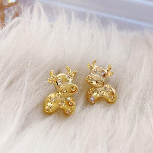 2021 New Cute Cow Rhinestone Earrings for Women Ethnic Chinese Beautiful Female Earring Statement Stud Earings Jewellery 068
