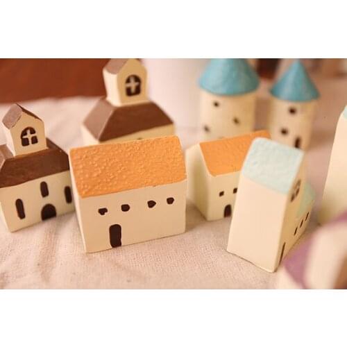 1PC Zakka love sea micro mini landscape resin craft small house ornaments creative shooting props JL 0979