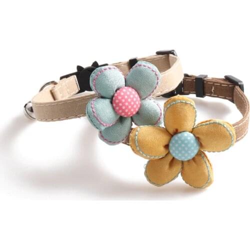 Cute Cloth Flower Cats Collars Adjustable Cat Collar with Bell Collar Small Dog Necklace Kitten Cat Accessories Puppy Chihuahua