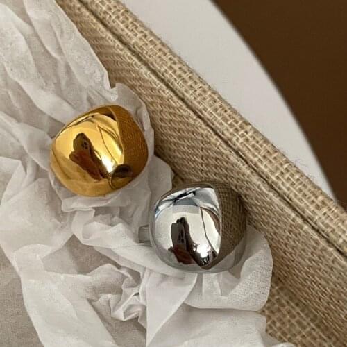 High-end European and American tide brand French retro radian wide and narrow smooth overlapping ring