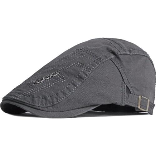 2021 Cotton Spring Summer fashion joker letter Newsboy Caps Flat Peaked Cap Men and Women Painter Beret Hats 133