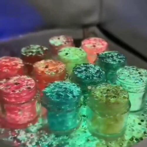 5g / Bag Luminous Nail Glitter Sequins 3D Fluorescent Nail Glitter Flakes Glow In Dark Nail Art Design Sparkly Nail Sequins