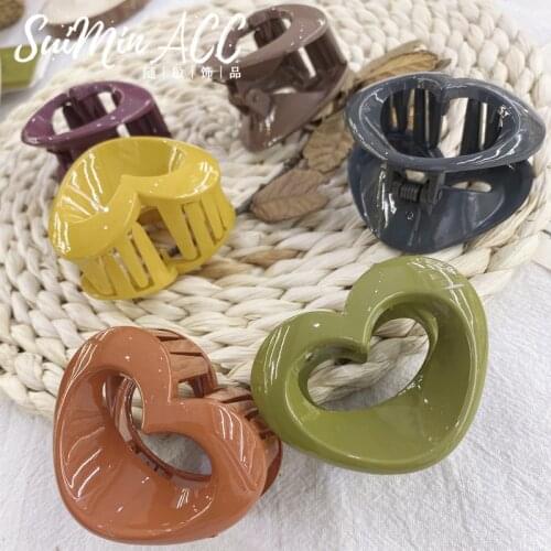 Acrylic Sweet Heart Hair Claws For Women Hair Accessories Flower Rhinestones Hairpins Handmade Hair Clips