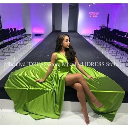Chic Sage Satin A-line Prom Dresses With Slitt 2019 Backless Long Formal Long Evening Dress Party Gown Plus Size Robe de soiree