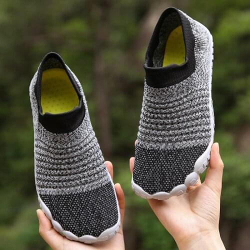 Unisex Sneakers Swimming Shoes Quick-Drying Aqua Shoes and children Water Shoes zapatos de mujer Beach water shoes Size 35 -46