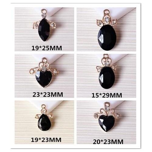 Wholesale Hearts/oval Black Rhinestone decoration Alloy Gold Tone Cartoon Crystal Metal Charms Diy Jewelry Necklace Pendants