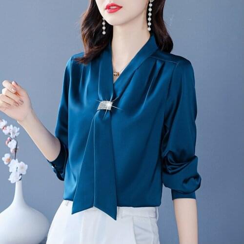 2021 New Womens Shirt V-Neck Fashion Chiffon Shirt Office Backing Shirt Wine Red Foreign Style Shirt Womens Top