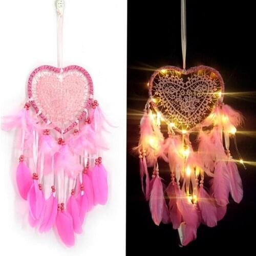 60% Hot Sale Dreamcatcher Feather Decor Pendant Luminescent Ornament Heart Shape Design Hanging Dream Catcher for Bedroom