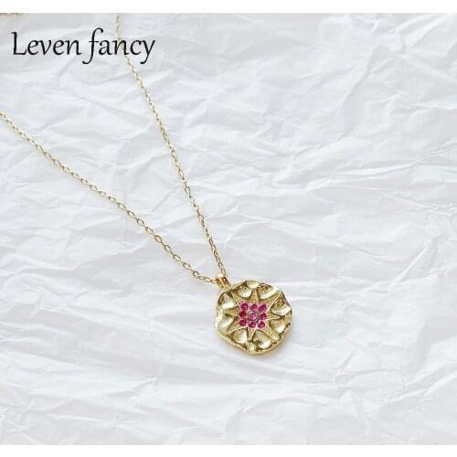 925 Sterling Silver Rose Red Zircon Irregular Coin Star Necklace Pendant Fine Jewelry Women Engagement Wedding Necklace
