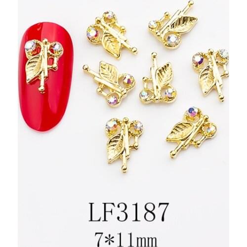 10Pcs Vintage Nail Art Charms Luxury Butterfly/Stars Crystal Rhinestones For Nails 3D Nail Charms Retro Alloy Nail Stones