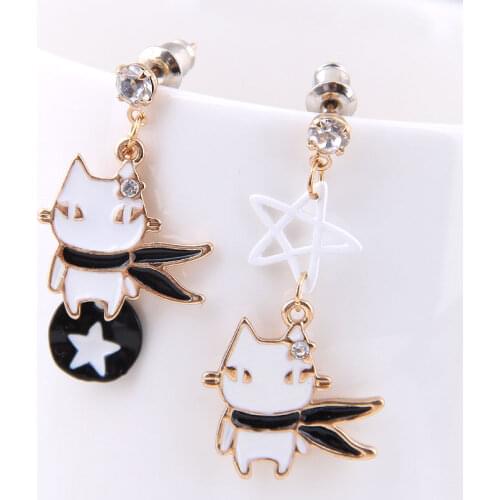 Sweet Alloy Cute Cat Pendants Fashion Jewelry Sweet Asymmetrical Earring For Women