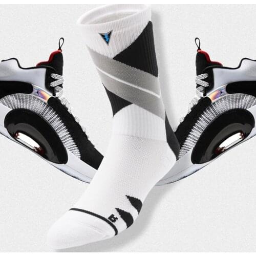 High Quality Women Men Sport Socks Professional Anti-Slip Breathable Cycling Socks Running Hiking Basketball Stocking