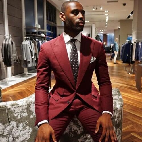 High Quality Two Buttons Burgundy Groom Tuxedos Peak Lapel Groomsmen Best Man Mens Wedding Suit (Jacket+Pants+Tie) W:439
