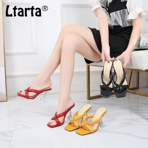 LTARTA Summer Fashion Open-toed Clip-on Sandals Outside Wearing Type Square-headed Wine Glass Heeled Slippers Heels WZ