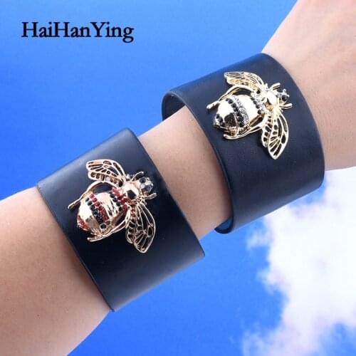 New Bumblebee Opening Adjustable Leather Bangles for Women Unique Korean Cuffs Bracelet Mens Jewelry Best Gift