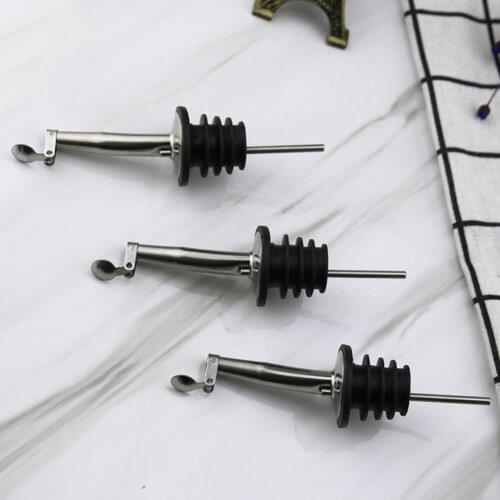 Beer Pourer Eco-friendly Dust-proof Stainless Steel Wine Pourer Spout with Lid for Home Kitchen Bar Gadget Wine Accessories