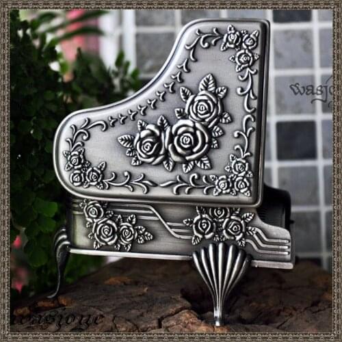 Piano Shaped Jewelry Box Decorated with Rose Logo Zinc-alloy Metal Trinket Box Vintage Romantic Gifts for Girlfriend Wife Gift
