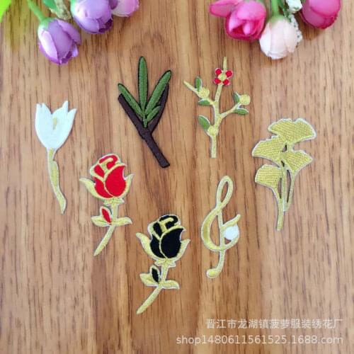 100pcs/lot Embroidery Patches Rose Lily Flower Jacket Jean Backpack Clothing Decoration Accessories Iron Heat Transfer Applique
