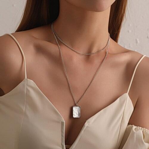 Fashion Geometric Square Shape Necklace Pendant For Women Personality Simple Gold Silver Color Clavicle Chokers Necklace Jewelry
