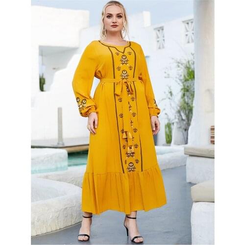 Plus Size Kaftan Women Muslim Maxi Dress Dubai Abaya Turkey Caftan Ethnic Embroidery Long Party Gown Arab Robe Islamic Clothing