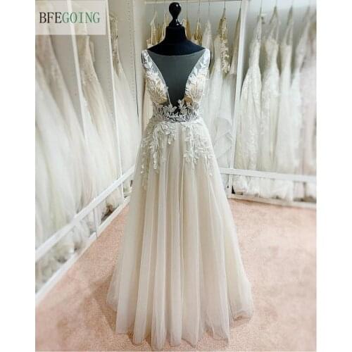 Champagne Tulle Ivory Lace Sleeveless Floor-Length A-Line Wedding Dresses Chapel Train Bridal Gowns