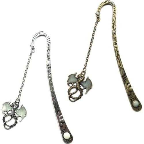 Vintage Metal Bookmark Pterosaur Pendant Handsome Beautiful Hairpin Sun And Moon Stars Grain Double Color Optional M17F