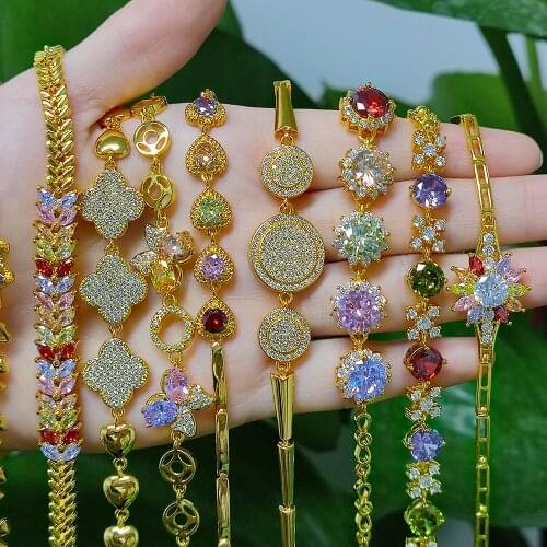 2021 New Fashion Luxury Charm Cubic Zirconia Gold Colour Womens Bracelets For Women Gift Jewelry Wholesale