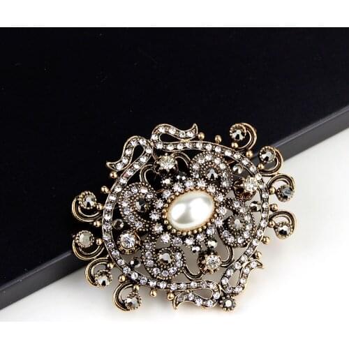 Sunspicems Turkish Vintage Flower Resin Brooch Pin Antique Gold Color Round Crystal Wedding Jewelry Bohemia Hijiab Lapel Corsage