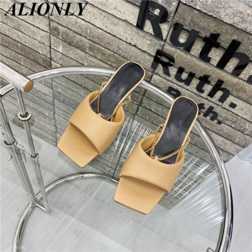 Alionly Women's Flip Flops