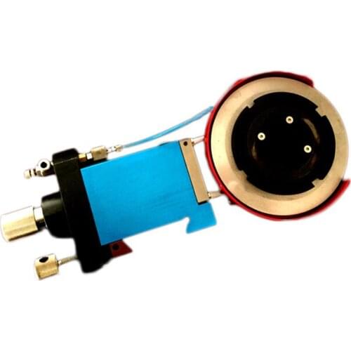 Pneumatic tool holder for slitting psp foams