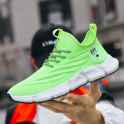 High Quality Men Running Shoes Outdoor Non-slip Men Shoes Winter New Men Sports Shoes Rubber Hard-Wearing Fashion Men Sneakers