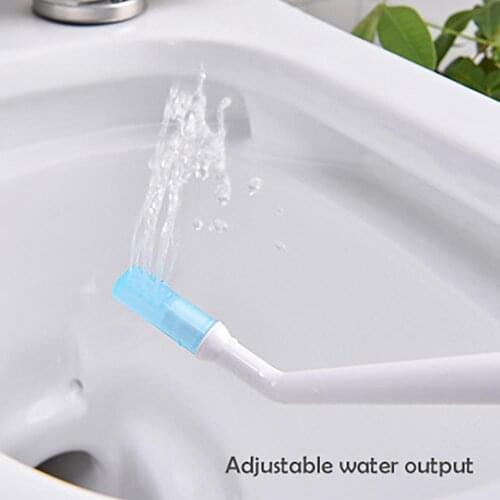 560ml Portable Travel Hand Held Bidet Sprayer Personal Cleaner Hygiene Bottle Spray Washing Portable Bidet for Toilet Handheld C
