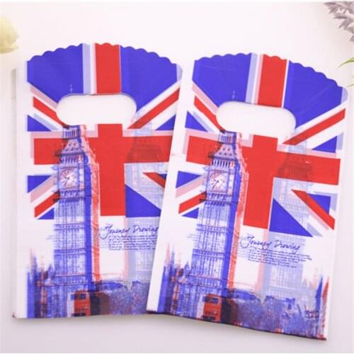 Hot Sale New Design Wholesale 50pcs/lot 9*15cm Good Quality Small Santa Claus Gift Bags Mini Christmas Packaging Bags