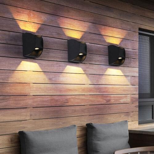 Modern Outdoor Waterproof Wall Lamp LED Villa Wall Foyer Pillar Courtyard Square Semicircular LED Outdoor Wall Sconce