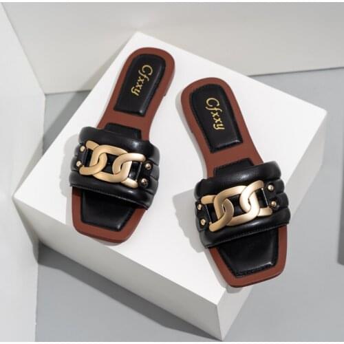 Womens slippers outer wear 2021 metal buckle flat shoes womens fashion summer word flat-heeled flip-flops womens slider