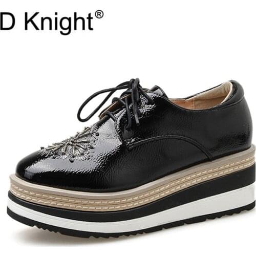 New In Platform Shoes Womens Creepers Thick-Soled Striped Carved Brogue Women Shoes Pumps Lace-Up High Wedge Heel Casual Oxford