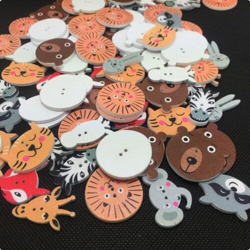 HOT!!! 2015 new 100pcs/sets 2 Holes Mixed Color world of animals Wooden Buttons Fit Sewing Craft Scrapbooking accessories lion