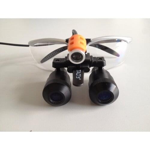 TAOS multi-focus 5.0X to 6.0x dental loupes with LED head lamp