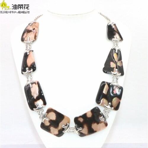 Fashion Style Natural New Zealand Zebra Shell Necklace Bracelet Earring Set Charm Woman Original Jewelry Banquet Wedding Gift