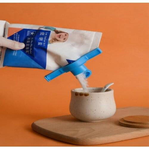 Seal Pour Food Storage Bag Clip Food Sealing Clip Effect Clamp Large Discharge Nozzle for Storage Food Kitchen Tools 2pc/lot