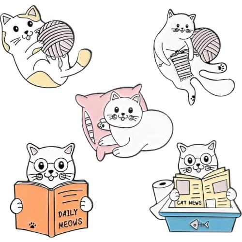 Cat Lapel Pins Enamel Brooches Badges For Women Cute Anime Badges Decorative Pin Womens Brooch For Clothes Aesthetic Badges Pin