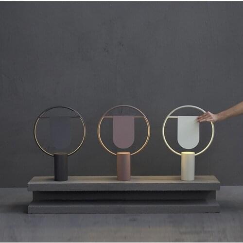 Nordic Table Lamps Modern Designer Macaron Metal Desk Lamp Living Room Decoration Bedroom Bedside Home Decor Led Light Fixtures