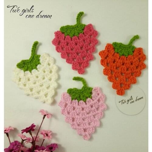 DIY Handmade Crochet Table Mats Strawberry Hand Crochet Doilies Table Decoration Clothing Patch Accessories Cup Mats 10cm 30pcs
